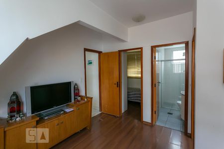 Sala de apartamento para alugar com 3 quartos, 160m² em Sion, Belo Horizonte