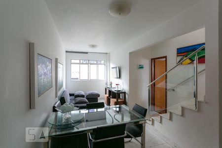 Sala de apartamento para alugar com 3 quartos, 160m² em Sion, Belo Horizonte