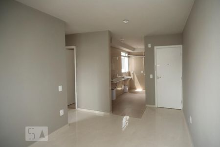 Sala de apartamento para alugar com 2 quartos, 42m² em Cascadura, Rio de Janeiro