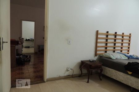 Casa à venda com 450m², 4 quartos e 8 vagasQuarto 2