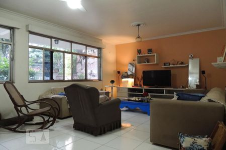 Sala de casa à venda com 4 quartos, 450m² em Anil, Rio de Janeiro