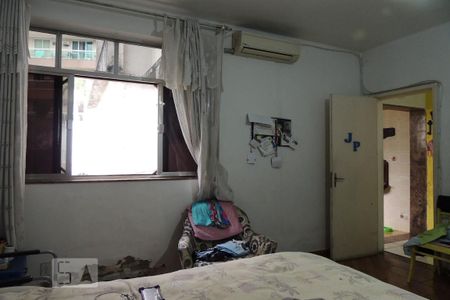 Casa à venda com 450m², 4 quartos e 8 vagasQuarto 1