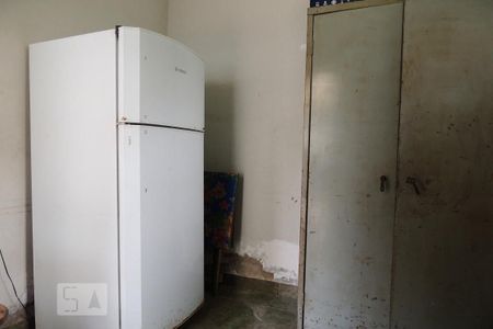 Casa à venda com 450m², 4 quartos e 8 vagasQuarto de Serviço