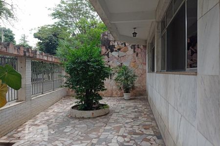 Casa à venda com 450m², 4 quartos e 8 vagasJardim