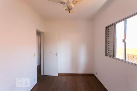 Casa à venda com 280m², 3 quartos e 8 vagasQuarto 2