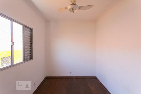 Casa à venda com 280m², 3 quartos e 8 vagasQuarto 2