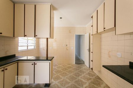 Casa à venda com 280m², 3 quartos e 8 vagasCozinha