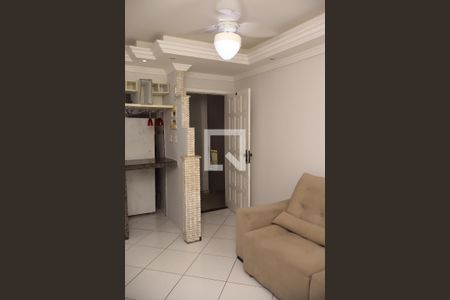 Sala de apartamento para alugar com 2 quartos, 40m² em Costa Azul, Salvador