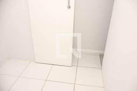 Quarto de apartamento para alugar com 2 quartos, 40m² em Costa Azul, Salvador