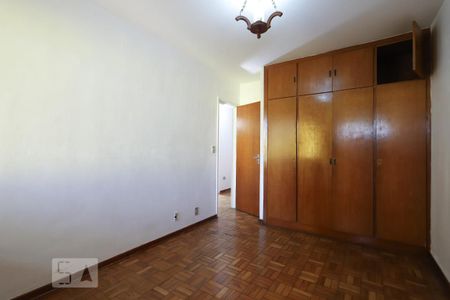 Casa à venda com 228m², 4 quartos e 3 vagasSuíte