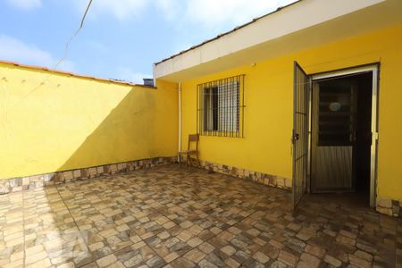 Casa à venda com 228m², 4 quartos e 3 vagasQuintal
