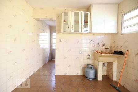 Casa à venda com 228m², 4 quartos e 3 vagasLavanderia