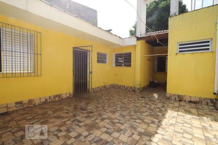 Casa à venda com 228m², 4 quartos e 3 vagasQuintal