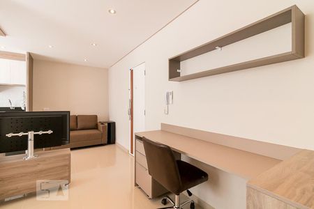 Quarto e sala de kitnet/studio para alugar com 1 quarto, 38m² em Vila Augusta, Guarulhos
