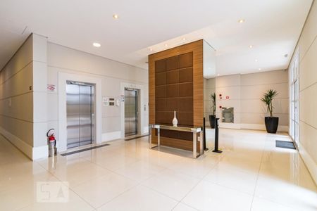 Apartamento à venda com 86m², 2 quartos e 2 vagasHall de entrada do bloco