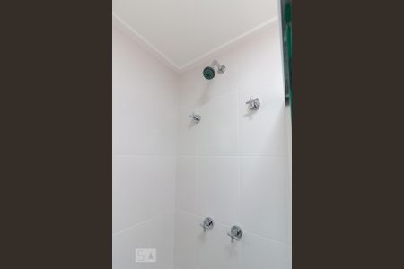 Apartamento à venda com 86m², 2 quartos e 2 vagasBanheiro quarto 1 suíte - chuveiro