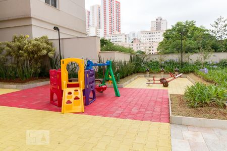 Apartamento à venda com 86m², 2 quartos e 2 vagasPlayground infantil