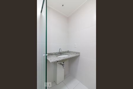 Apartamento à venda com 86m², 2 quartos e 2 vagasBanheiro quarto 1 suíte