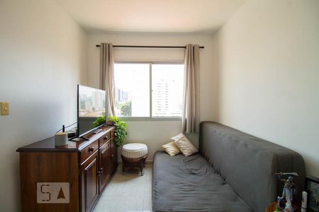 Sala de apartamento para alugar com 1 quarto, 32m² em Cambuci, São Paulo