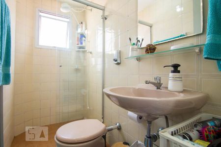 Banheiro  de apartamento para alugar com 1 quarto, 32m² em Cambuci, São Paulo