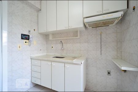 Apartamento à venda com 62m², 2 quartos e 1 vagaCozinha