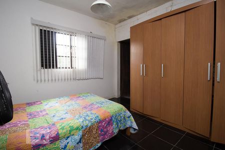 Casa para alugar com 401m², 4 quartos e 4 vagas Casa para alugar com 401m², 4 quartos e 4 vagasQuarto 2 - Suíte