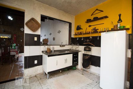 Casa para alugar com 401m², 4 quartos e 4 vagas Casa para alugar com 401m², 4 quartos e 4 vagasÁrea comum - Churrasqueira