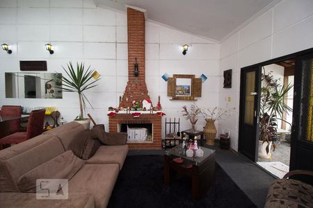 Sala de casa para alugar com 4 quartos, 401m² em Vila São Paulo, Mogi das Cruzes