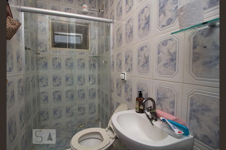 Casa para alugar com 401m², 4 quartos e 4 vagas Casa para alugar com 401m², 4 quartos e 4 vagasBanheiro