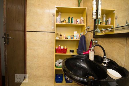 Casa para alugar com 401m², 4 quartos e 4 vagas Casa para alugar com 401m², 4 quartos e 4 vagasBanheiro da Suíte 4