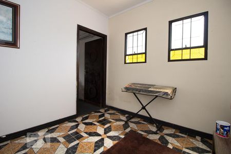 Casa para alugar com 401m², 4 quartos e 4 vagas Casa para alugar com 401m², 4 quartos e 4 vagasEscritório