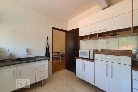 Apartamento para alugar com 65m², 2 quartos e 1 vagaCozinha