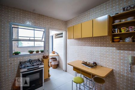 Apartamento à venda com 85m², 3 quartos e 1 vaga Apartamento à venda com 85m², 3 quartos e 1 vagaCozinha