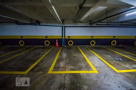 Apartamento à venda com 85m², 3 quartos e 1 vaga Apartamento à venda com 85m², 3 quartos e 1 vagaGaragem