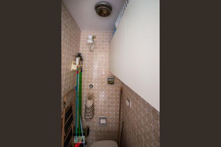 Apartamento à venda com 85m², 3 quartos e 1 vaga Apartamento à venda com 85m², 3 quartos e 1 vagaBanheiro de Serviço