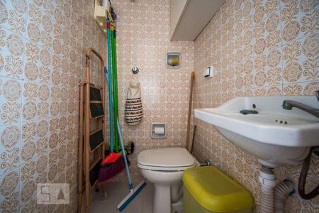 Apartamento à venda com 85m², 3 quartos e 1 vaga Apartamento à venda com 85m², 3 quartos e 1 vagaBanheiro de Serviço