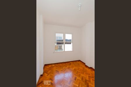 Quarto 1 de apartamento para alugar com 1 quarto, 55m² em Copacabana, Rio de Janeiro