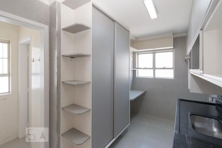 Apartamento para alugar com 85m², 2 quartos e 1 vagaCozinha