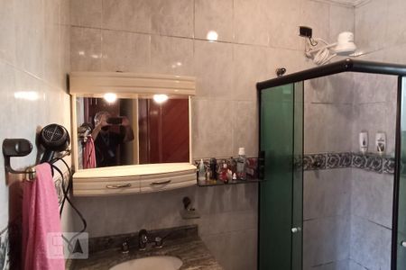 Casa para alugar com 367m², 3 quartos e 5 vagas Casa para alugar com 367m², 3 quartos e 5 vagasBanheiro suite 2