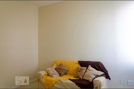 Apartamento à venda com 38m², 1 quarto e sem vaga Apartamento à venda com 38m², 1 quarto e sem vagaSala