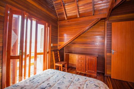 Casa à venda com 258m², 3 quartos e 3 vagasQuarto 2