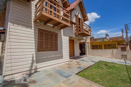 Casa à venda com 258m², 3 quartos e 3 vagasFachada da Casa 