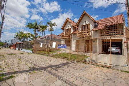 Casa à venda com 258m², 3 quartos e 3 vagasFachada da Casa 