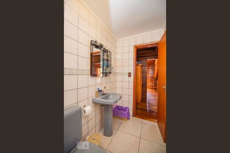 Casa à venda com 258m², 3 quartos e 3 vagasBanheiro 