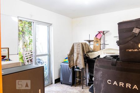 Apartamento para alugar com 215m², 3 quartos e 2 vagas Apartamento para alugar com 215m², 3 quartos e 2 vagasQuarto 2