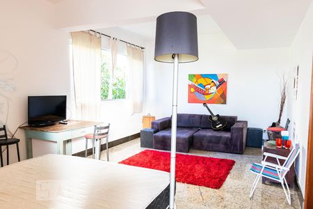 Apartamento para alugar com 215m², 3 quartos e 2 vagas Apartamento para alugar com 215m², 3 quartos e 2 vagasSuíte