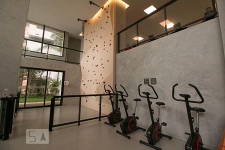 Studio para alugar com 40m², 1 quarto e sem vagaAcademia