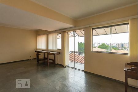 Sala de casa para alugar com 3 quartos, 250m² em Jardim Paraíso, Campinas