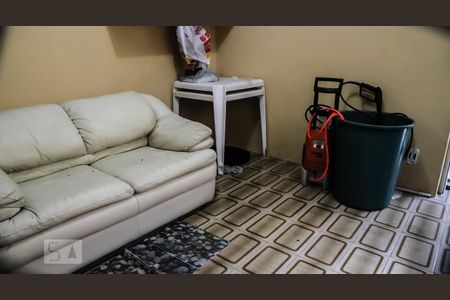 Casa à venda com 122m², 3 quartos e 2 vagas Casa à venda com 122m², 3 quartos e 2 vagasSala extra