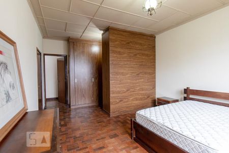 Quarto 1 de apartamento para alugar com 3 quartos, 132m² em Centro, Curitiba